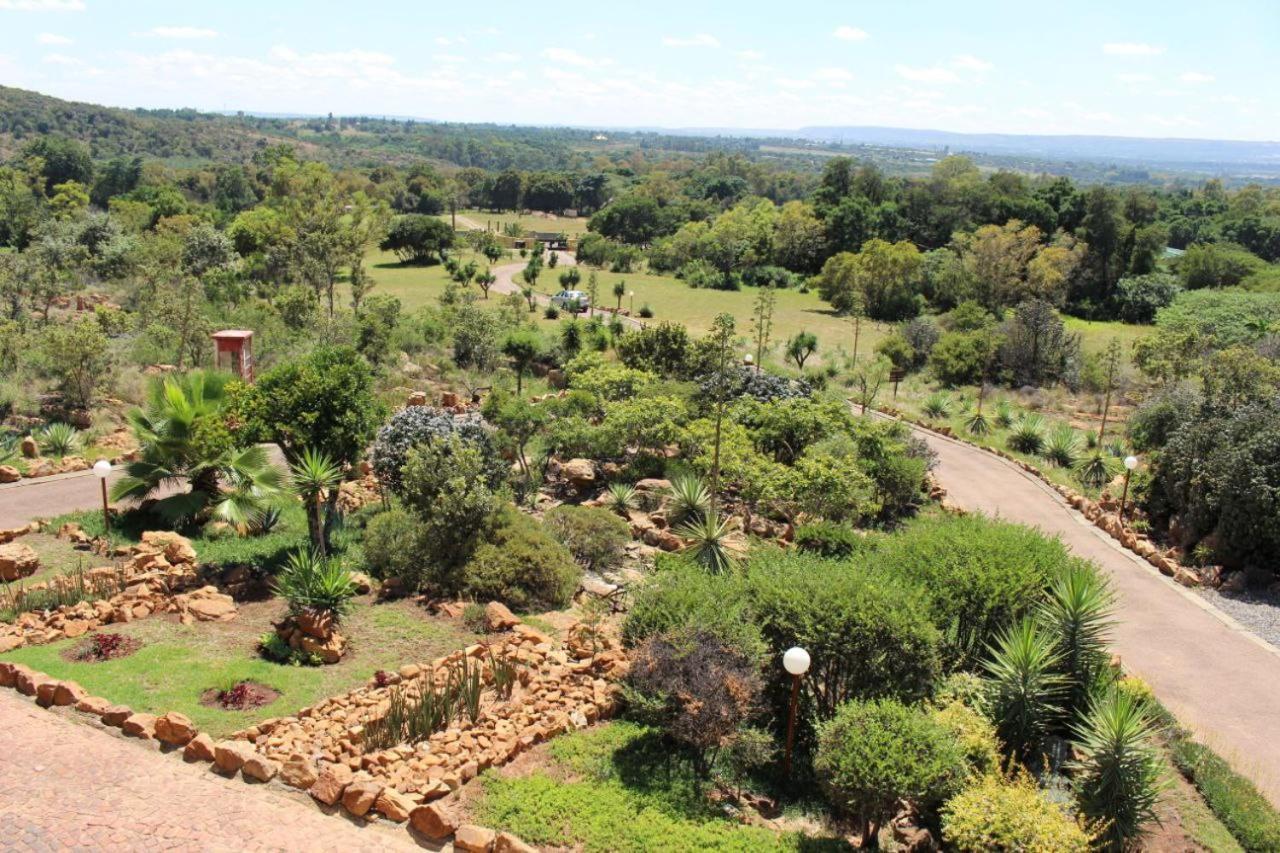 Ndlovu Lodge Pretoria Exterior foto